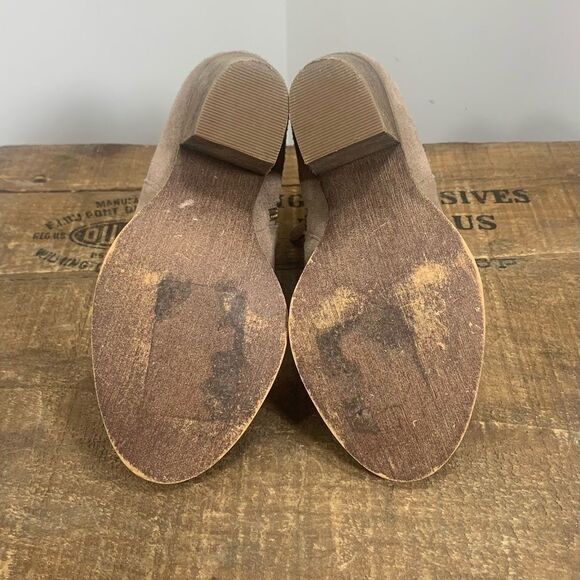 Susina Women’s Size 4 Blakely Tan Suede Ankle Boots / Booties - Picture 8 of 10